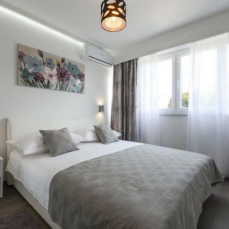 Reza Luxury Apartment Zadar Bagian luar foto