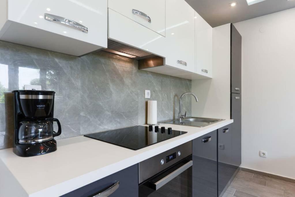 Reza Luxury Apartment Zadar Bagian luar foto