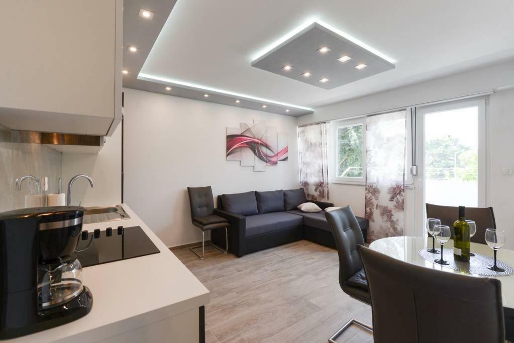 Reza Luxury Apartment Zadar Bagian luar foto